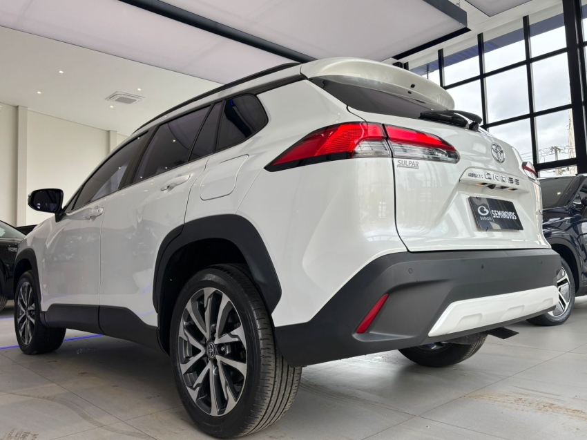 oportunidade unica na omoda barigui: seu toyota corolla cross xre 2023 seminovos te espera!