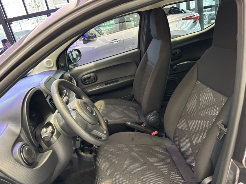 fiat mobi 1.0 evo flex like. manual 4p 202413 fiat mobi 1.0 evo flex like. manual 4p 202413