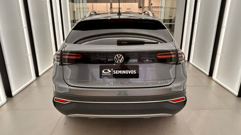 volkswagen nivus 1.0 200 tsi total flex highline automatico 4p 20246