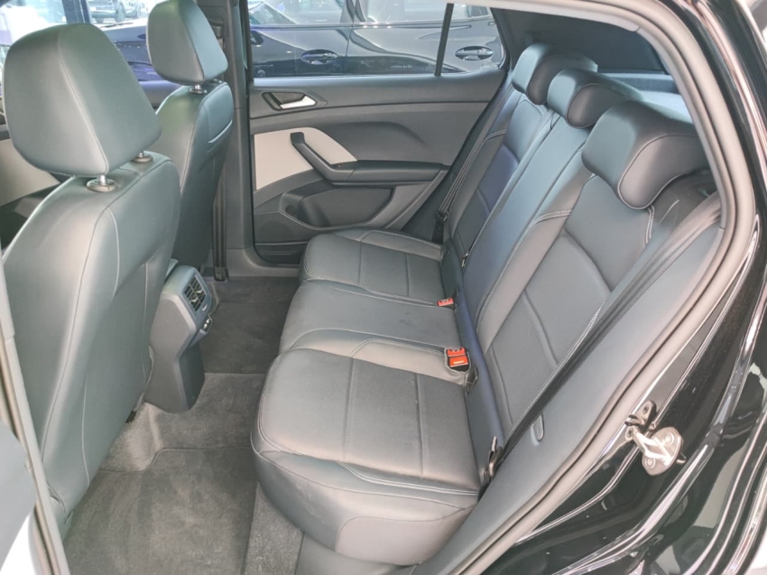 volkswagen t-cross 1.4 250 tsi total flex highline automatico 4p 202415