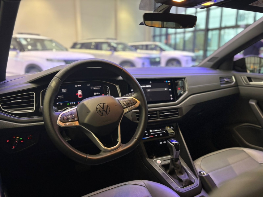 volkswagen nivus 1.0 200 tsi total flex highline automatico 4p 20246