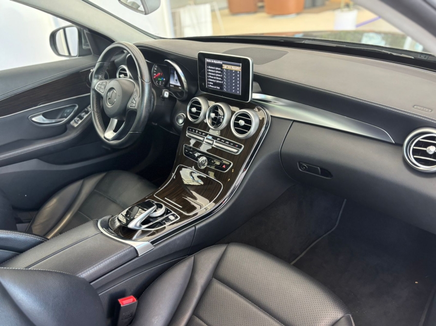 mercedes-benz c 180 1.6 cgi flex avantgarde 9g-tronic gasolina 4p automatico 201812