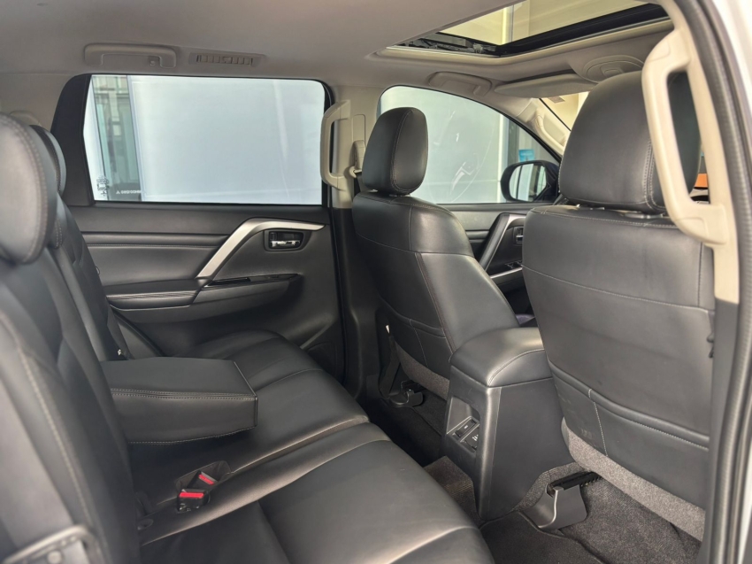 mitsubishi pajero sport 2.4 16v mivec turbo diesel hpe awd automatico 4p 202116