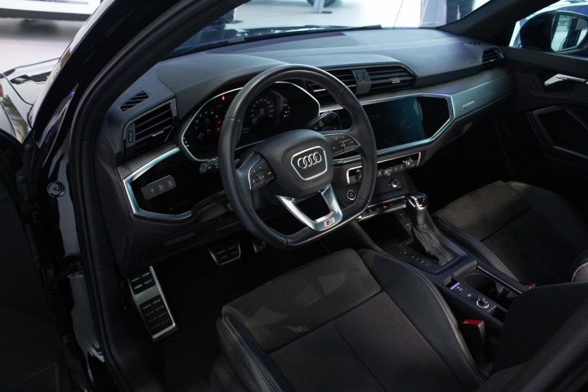 audi q3 2.0 40 tfsi gasolina performance black quattro tiptronic 5p automatico 202218