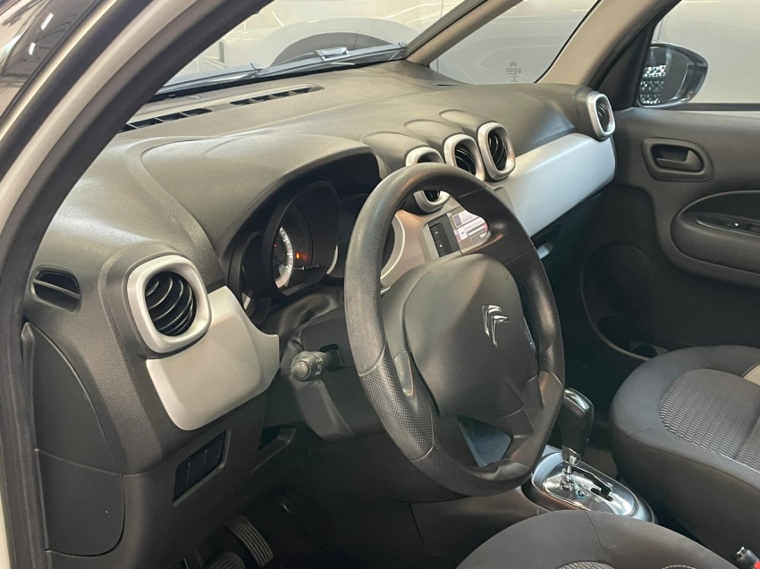 citroen aircross 1.6 vti 120 flex live eat6 4p automatico 202010