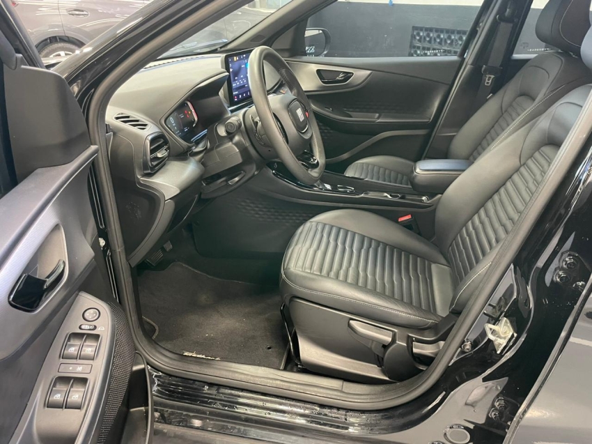 fiat fastback 1.3 turbo 270 flex limited edition at6 4p automatico 202312