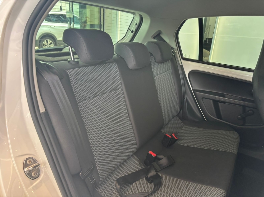 volkswagen up 1.0 mpi move 12v flex 4p manual 201715