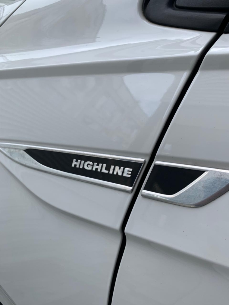 volkswagen virtus 1.0 200 tsi highline automatico flex 4p 201913