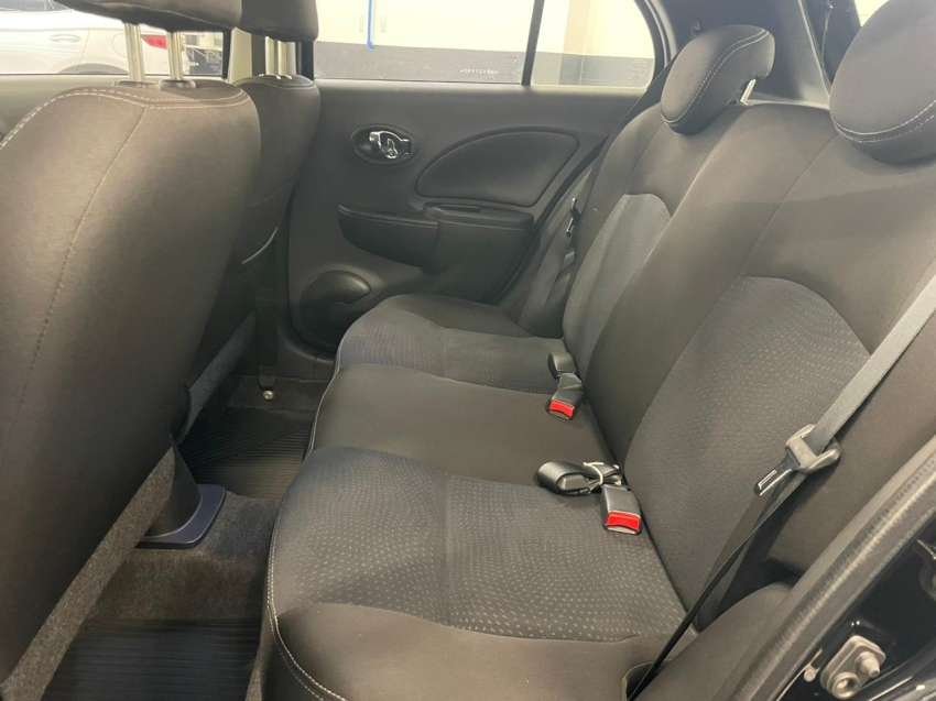 nissan march 1.6 sl 16v flexstart 4p xtronic flex automatico 201716