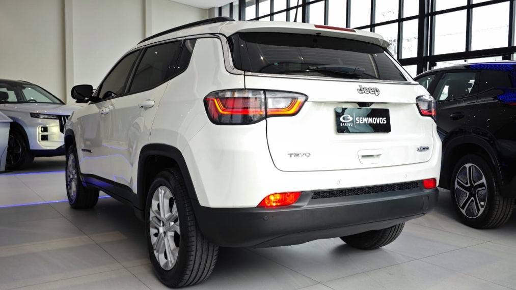 jeep compass 1.3 t270 turbo flex longitude at6 4p automatico 20223