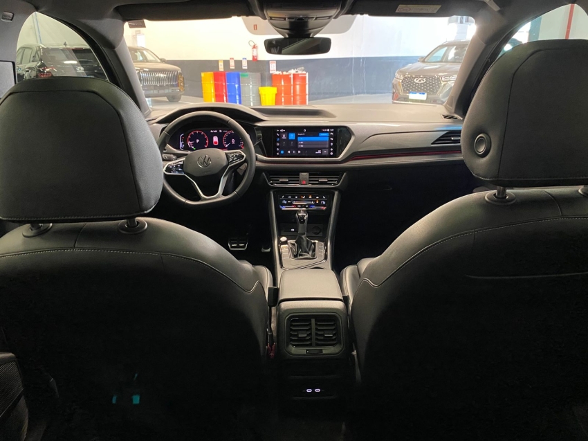 volkswagen taos 1.4 250 tsi total flex highline automatico 4p 202419