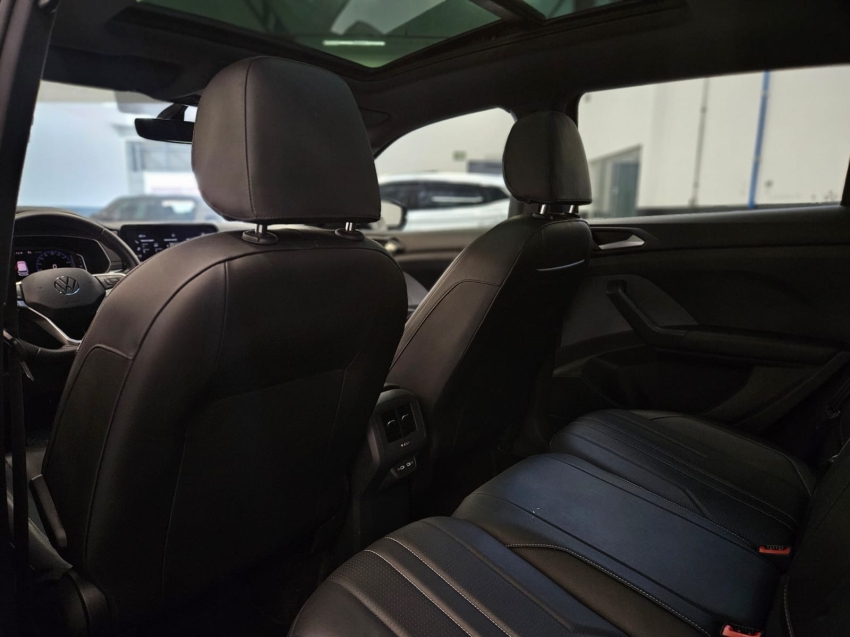 volkswagen t-cross 1.0 200 tsi total flex comfortline automatico 4p 202516