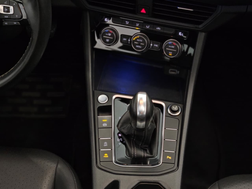 volkswagen jetta 1.4 250 tsi total flex r-line tiptronic 4p automatico 20208