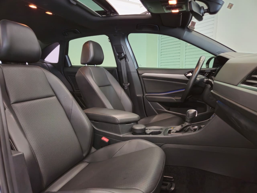 volkswagen jetta 1.4 250 tsi total flex r-line tiptronic 4p automatico 202015