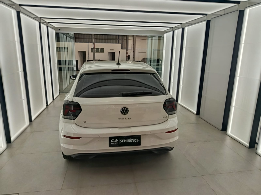 volkswagen polo highline 170 - 20244