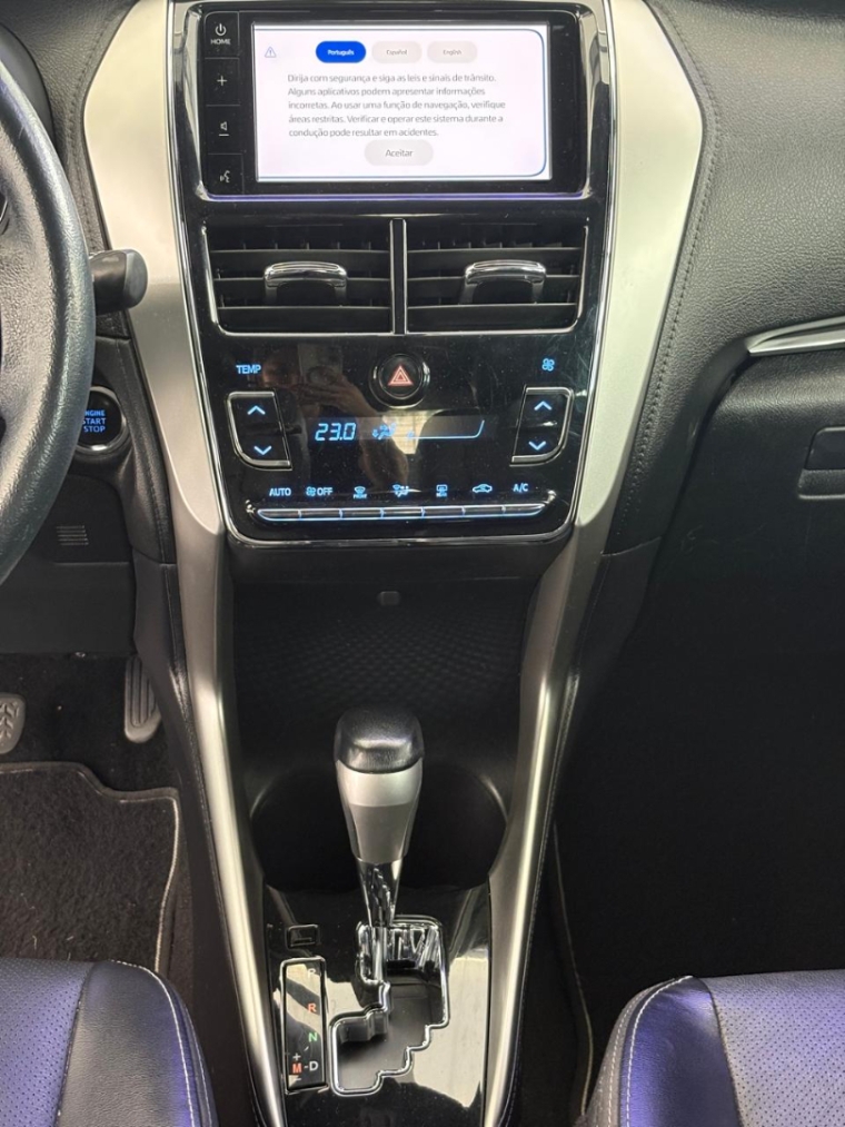 toyota yaris 1.5 16v flex sedan xls connect multidrive 5p automatico 20207