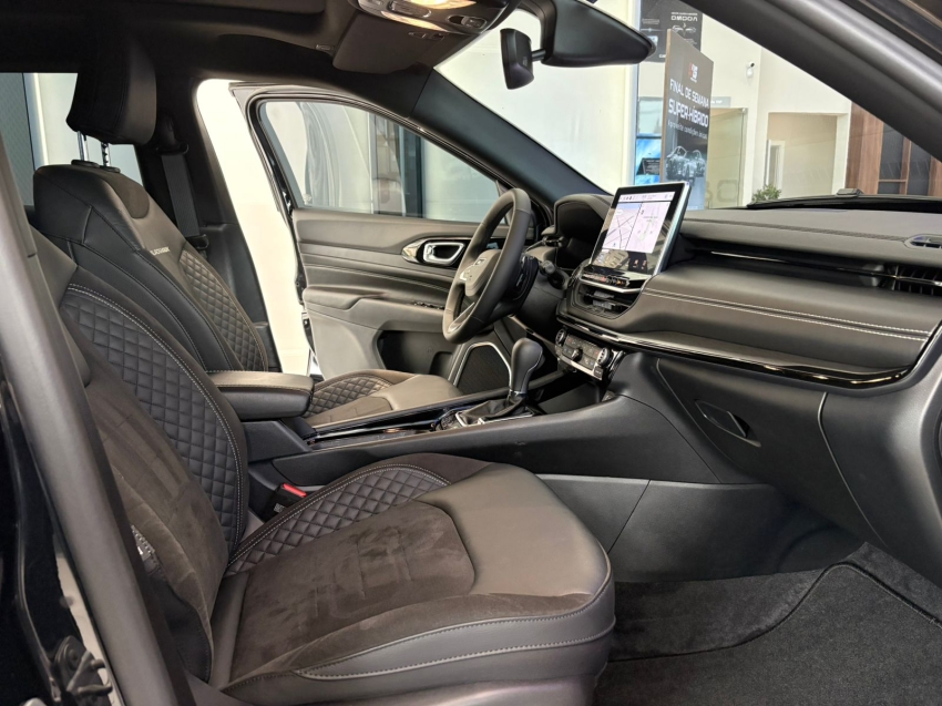 jeep compass 2.0 hurricane 4 turbo gasolina blackhawk at9 5p automatico 20269