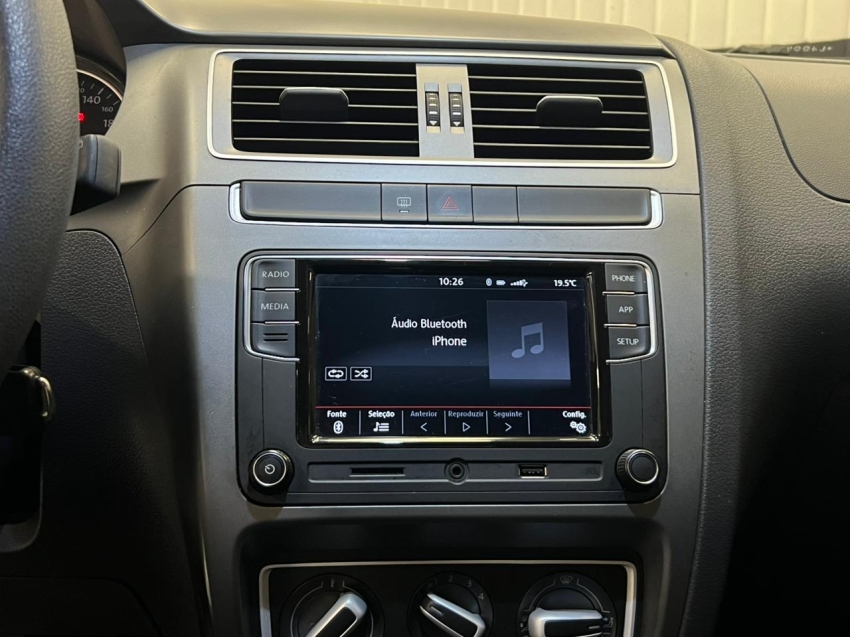 volkswagen fox 1.6 msi total flex connect 4p manual 202010
