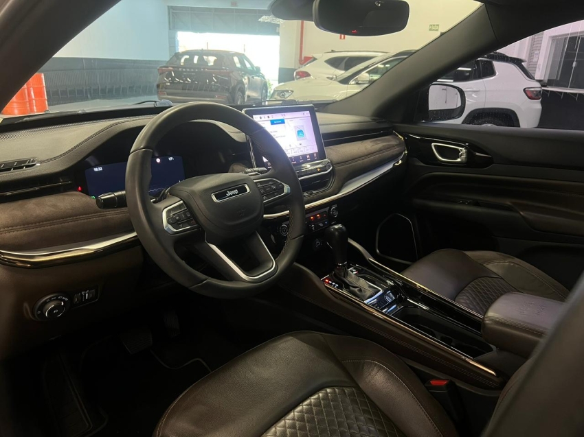 jeep commander 1.3 t270 turbo flex overland at6 4p automatico 20227