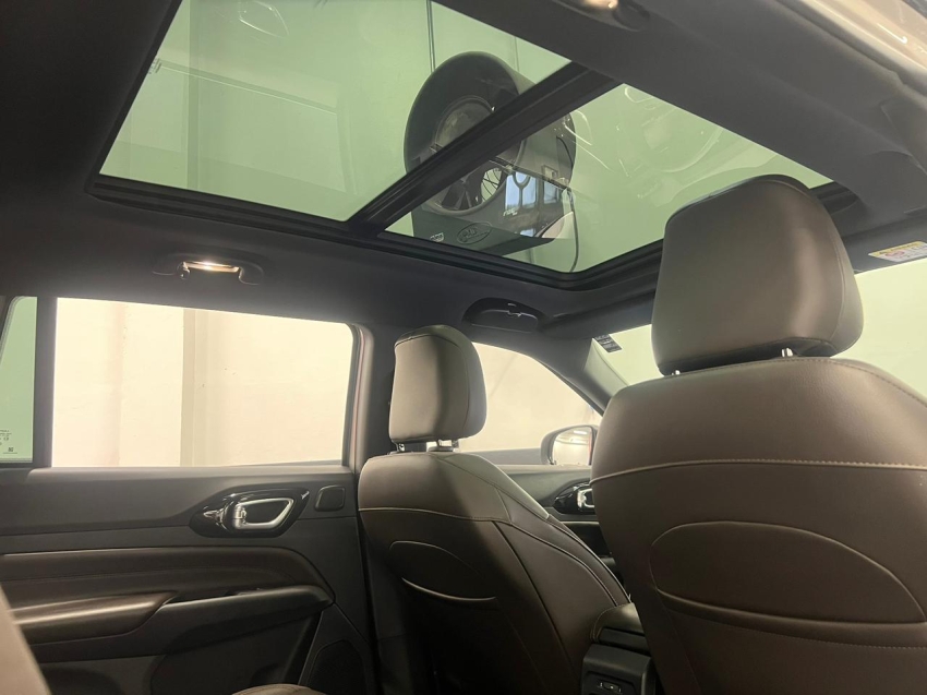 jeep commander 1.3 t270 turbo flex overland at6 4p automatico 202211