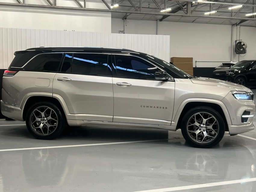 jeep commander 1.3 t270 turbo flex overland at6 4p automatico 20221
