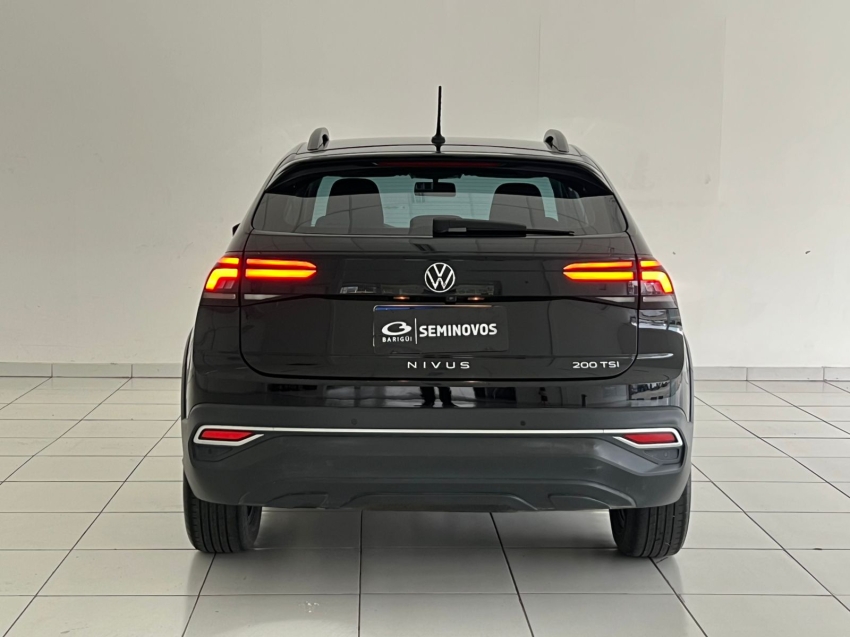 volkswagen nivus 1.0 200 tsi total flex comfortline automatico 4p 202315
