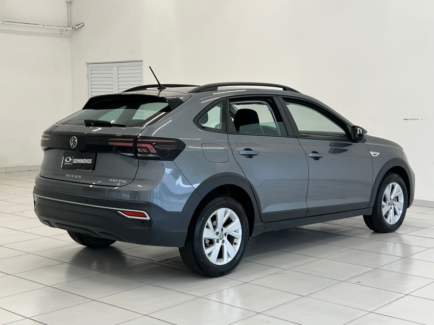 volkswagen nivus 1.0 200 tsi total flex highline automatico 4p 20231