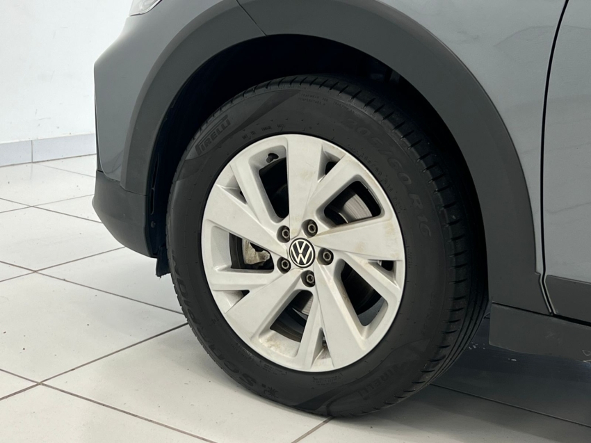 volkswagen nivus 1.0 200 tsi total flex highline automatico 4p 20238