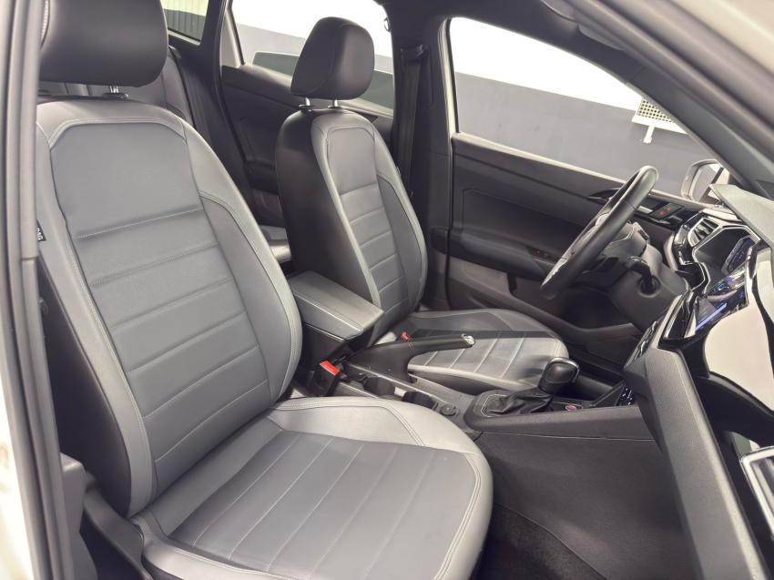 volkswagen nivus 1.0 200 tsi total flex highline automatico 9.9 4p 202216