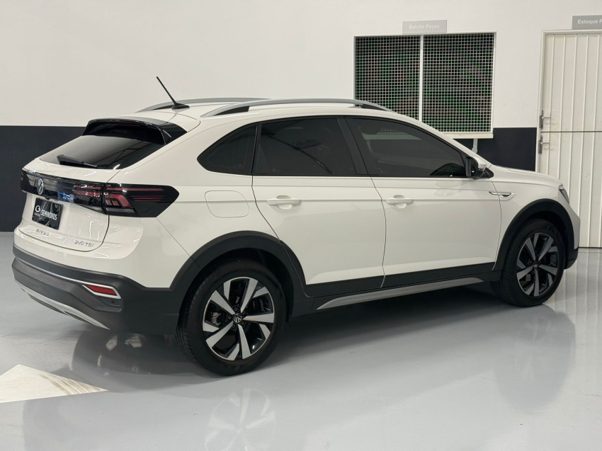 volkswagen nivus 1.0 200 tsi total flex highline automatico 9.9 4p 20224
