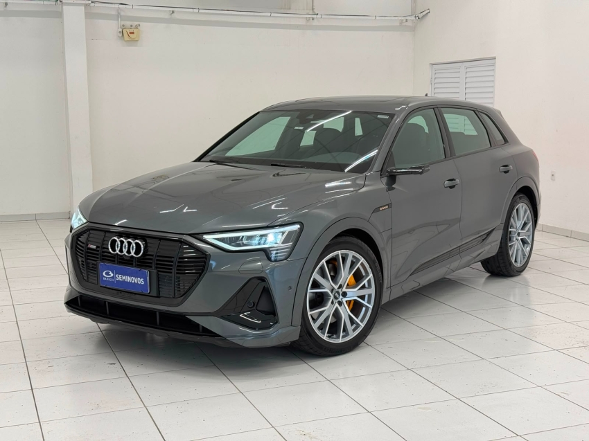 audi e-tron eletrico automatico 20204