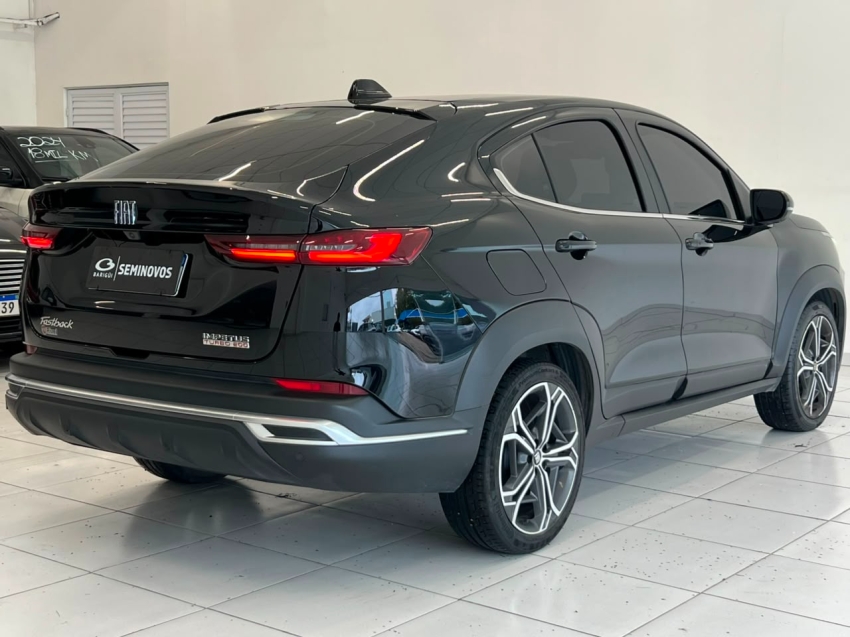 fiat fastback 1.0 flex automatico 20233