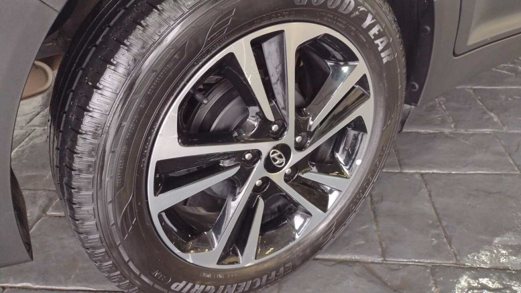 hyundai creta 1.6 16v flex action automatico 2.0 4p 202015