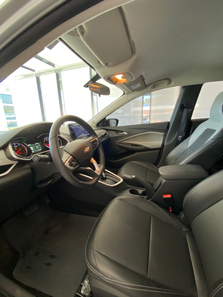 chevrolet onix 1.0 turbo flex premier automatico 4p 2025