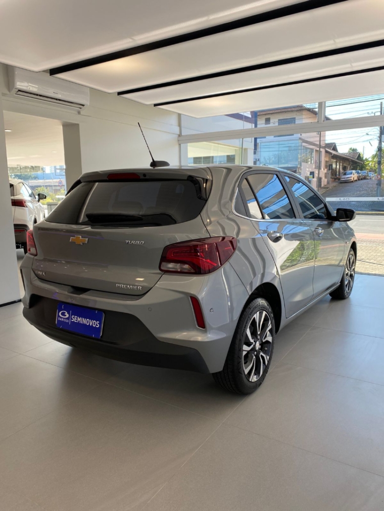 chevrolet onix 1.0 turbo flex premier automatico 4p 2025