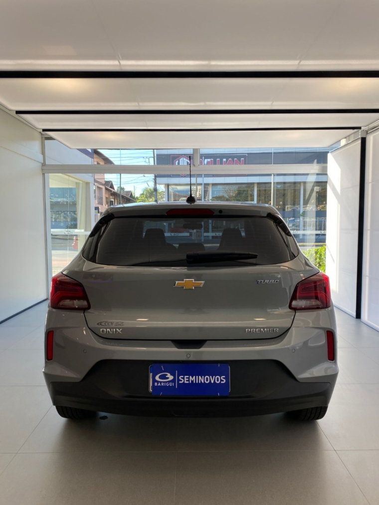 chevrolet onix 1.0 turbo flex premier automatico 4p 2025