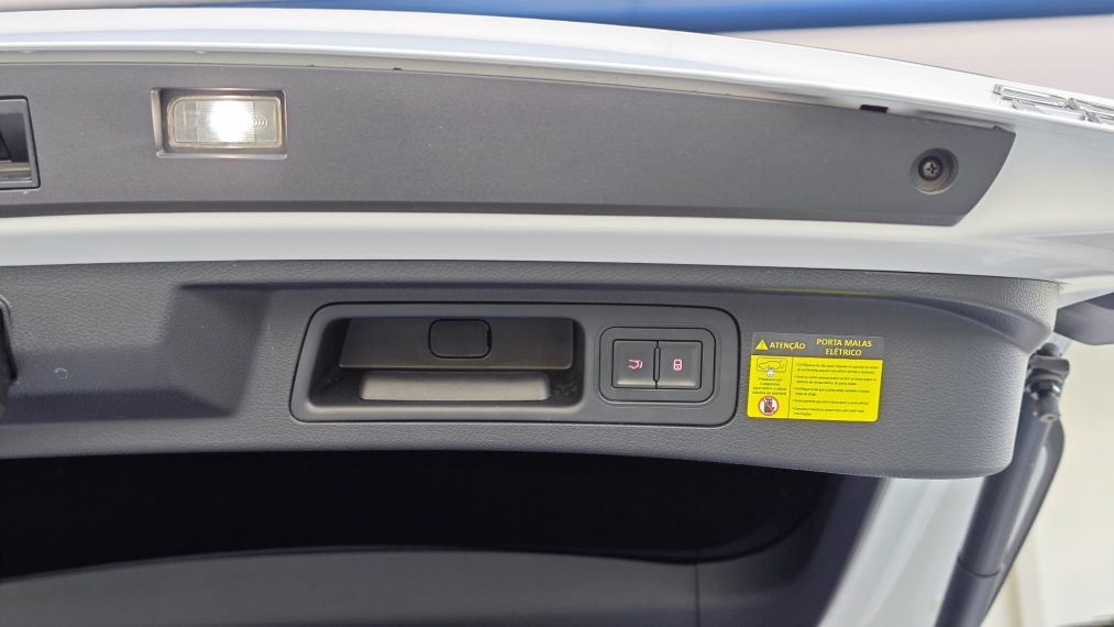 byd song plus 1.5 dm-i hibrido automatico 4p 2023