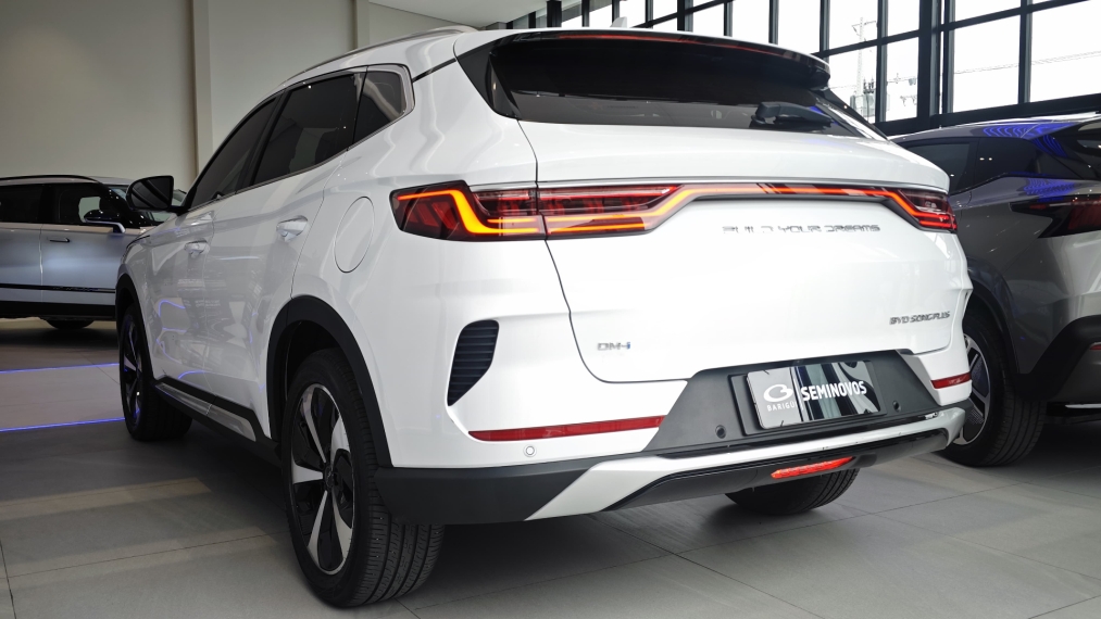 byd song plus 1.5 dm-i hibrido automatico 4p 2025