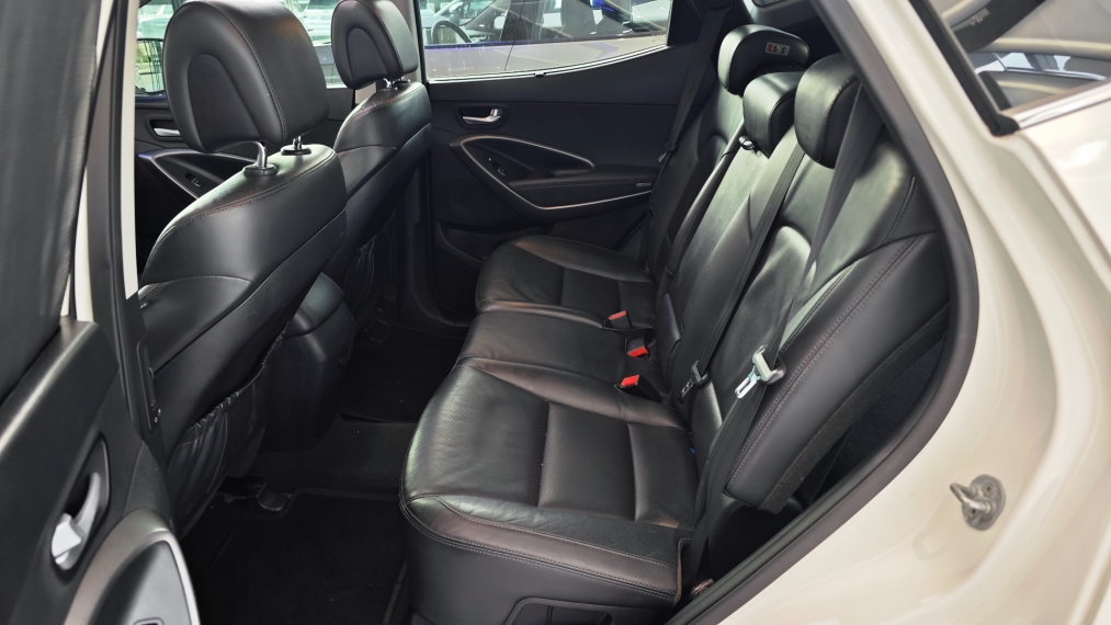 hyundai santa fe 3.3 mpfi 4x4 7 lugares v6 270cv gasolina 4p automatico 2015