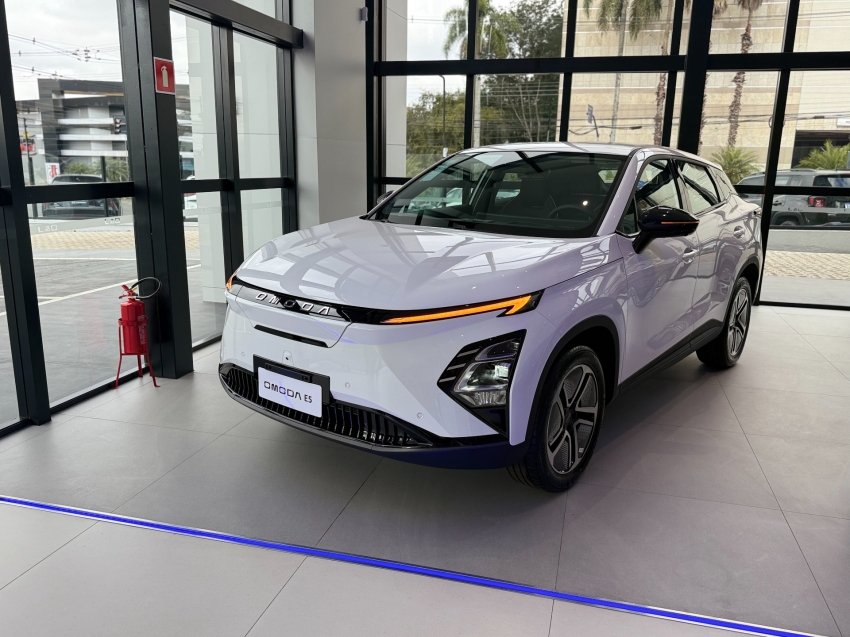 omoda e5 61,1 kw eletrico 2.0 4p automatico 2026 omoda e5 61,1 kw eletrico 2.0 4p automatico 2026