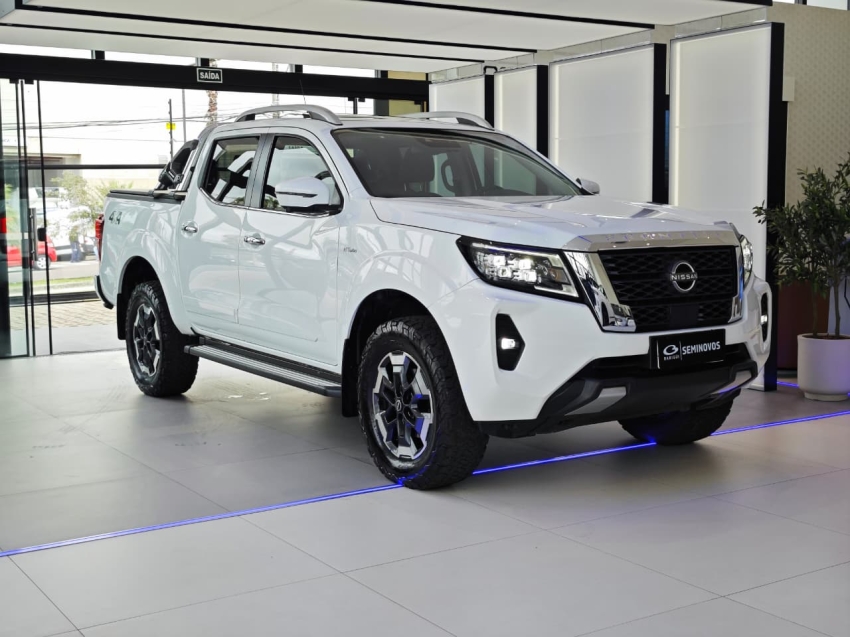 nissan frontier cd platinum 4x4 2.3 16v tdi at7 2024
