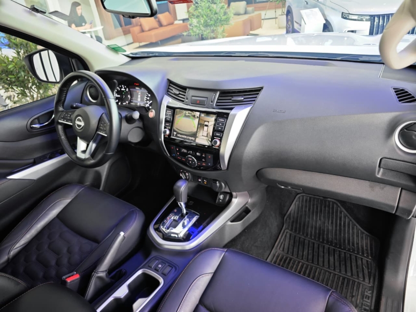 nissan frontier cd platinum 4x4 2.3 16v tdi at7 2024