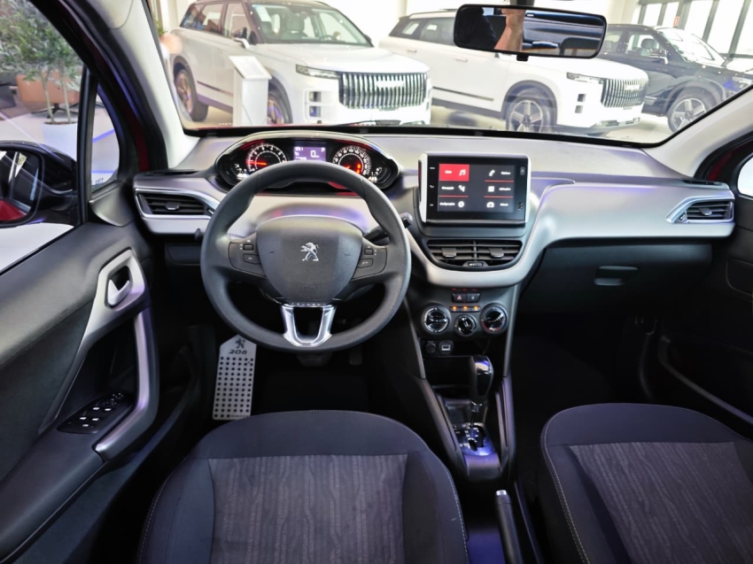 peugeot 2008 allure 1.6 2023