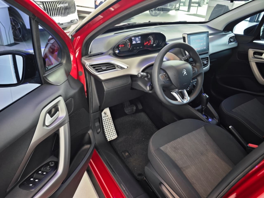 peugeot 2008 allure 1.6 2023