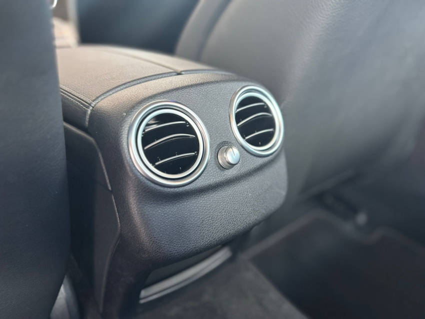 mercedes-benz c 180 1.6 cgi flex avantgarde 9g-tronic gasolina 4p automatico 201818