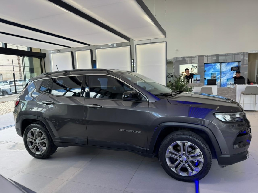 jeep compass 1.3 t270 turbo flex sport at6 4p automatico 202313