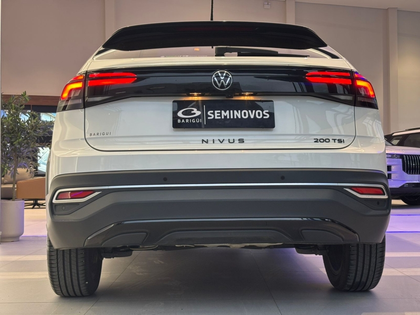 volkswagen nivus 1.0 200 tsi total flex highline automatico 4p 20244