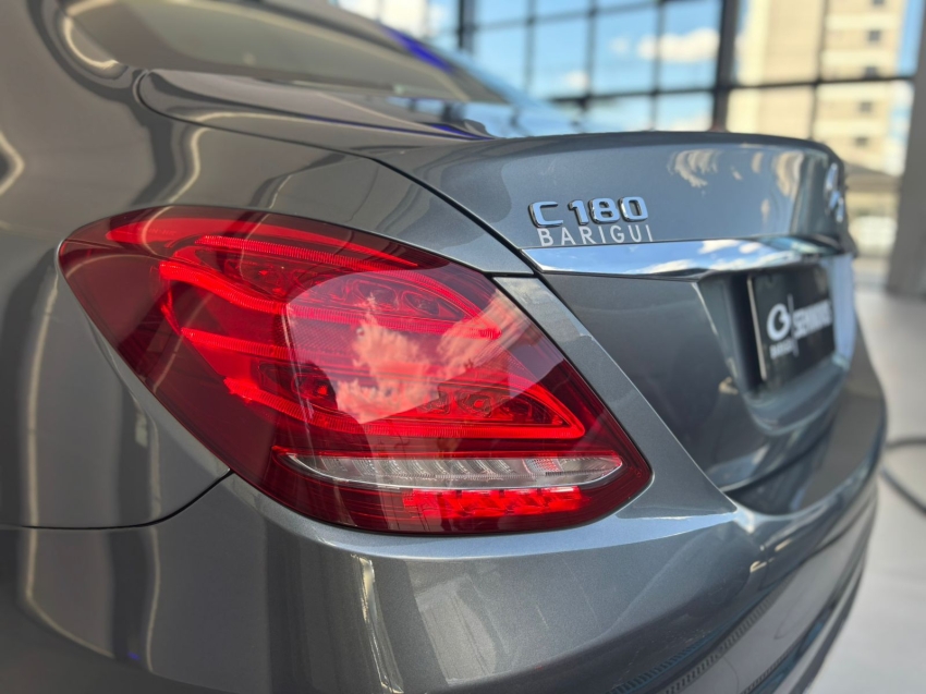 mercedes-benz c 180 1.6 cgi flex avantgarde 9g-tronic gasolina 4p automatico 20186