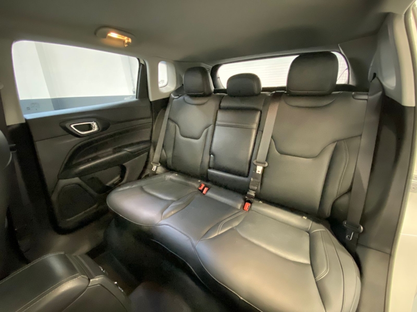 jeep compass 1.3 t270 turbo flex longitude at6 4p automatico 202213