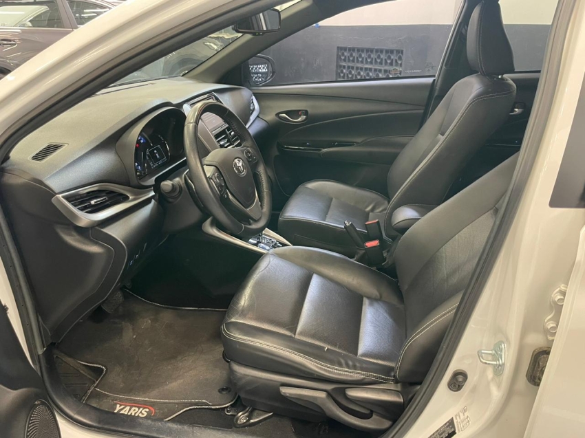 toyota yaris 1.5 16v flex xls connect multidrive 4p automatico 202211